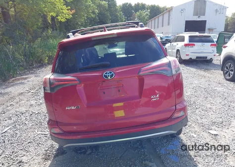 2017 Toyota Rav4 Xle from USA, damaged, VIN 2T3RFREV2HW590773